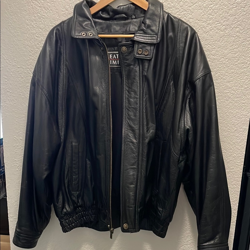 Black Heavyweight Jacket with Ribbed Cuffs